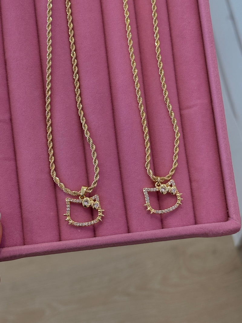 Kitty Outline Necklace